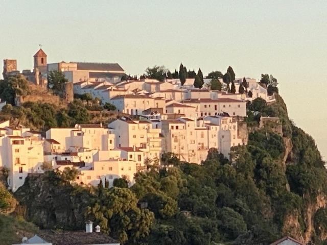 Palmsea Marbella-Estepona Buenas Noches المظهر الخارجي الصورة